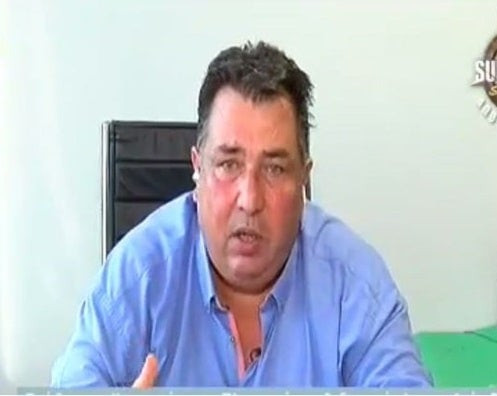 Ξέσπασε σε κλάματα ο πλοιοκτήτης του δεξαμενόπλοιου «Αγία Ζώνη» (βίντεο)